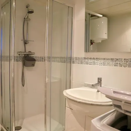 Studio Entre Plage Et Centre Ville * פורנישי